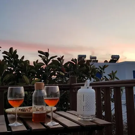 Camara House, Nyaraló