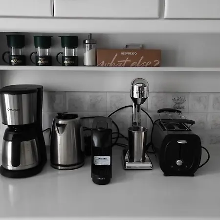 Nyaraló Camara House, *